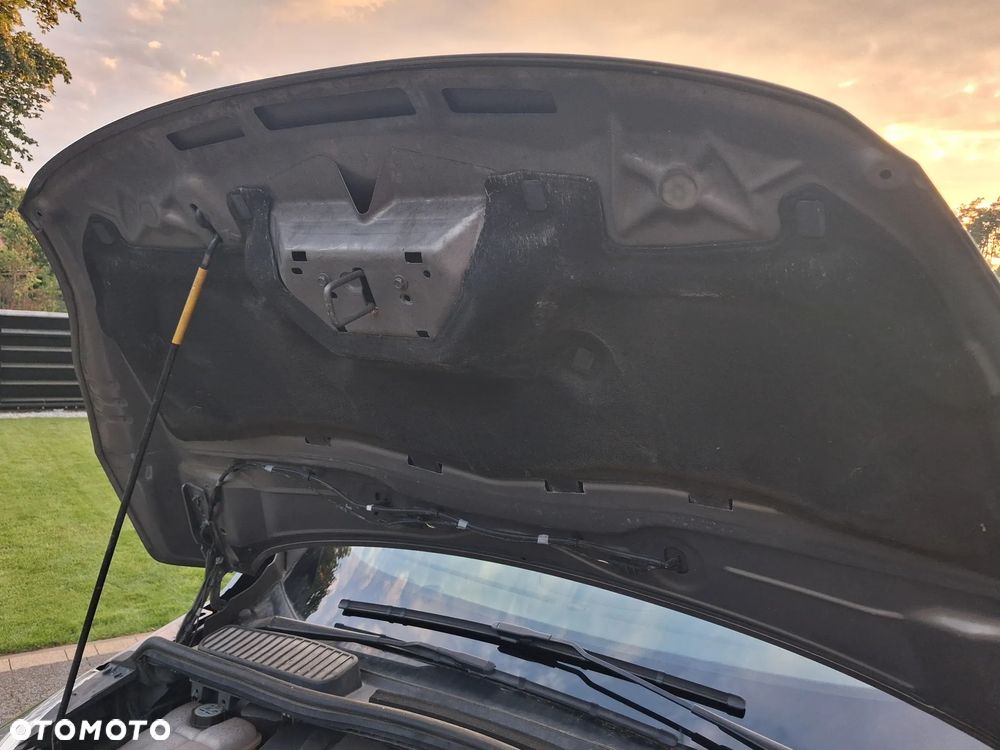 Ford C-MAX 2.0 TDCi Champions Edition - 30
