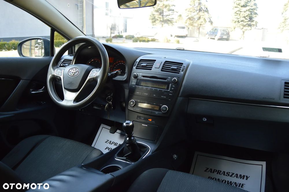 Toyota Avensis 2.0 D-4D Sol - 35
