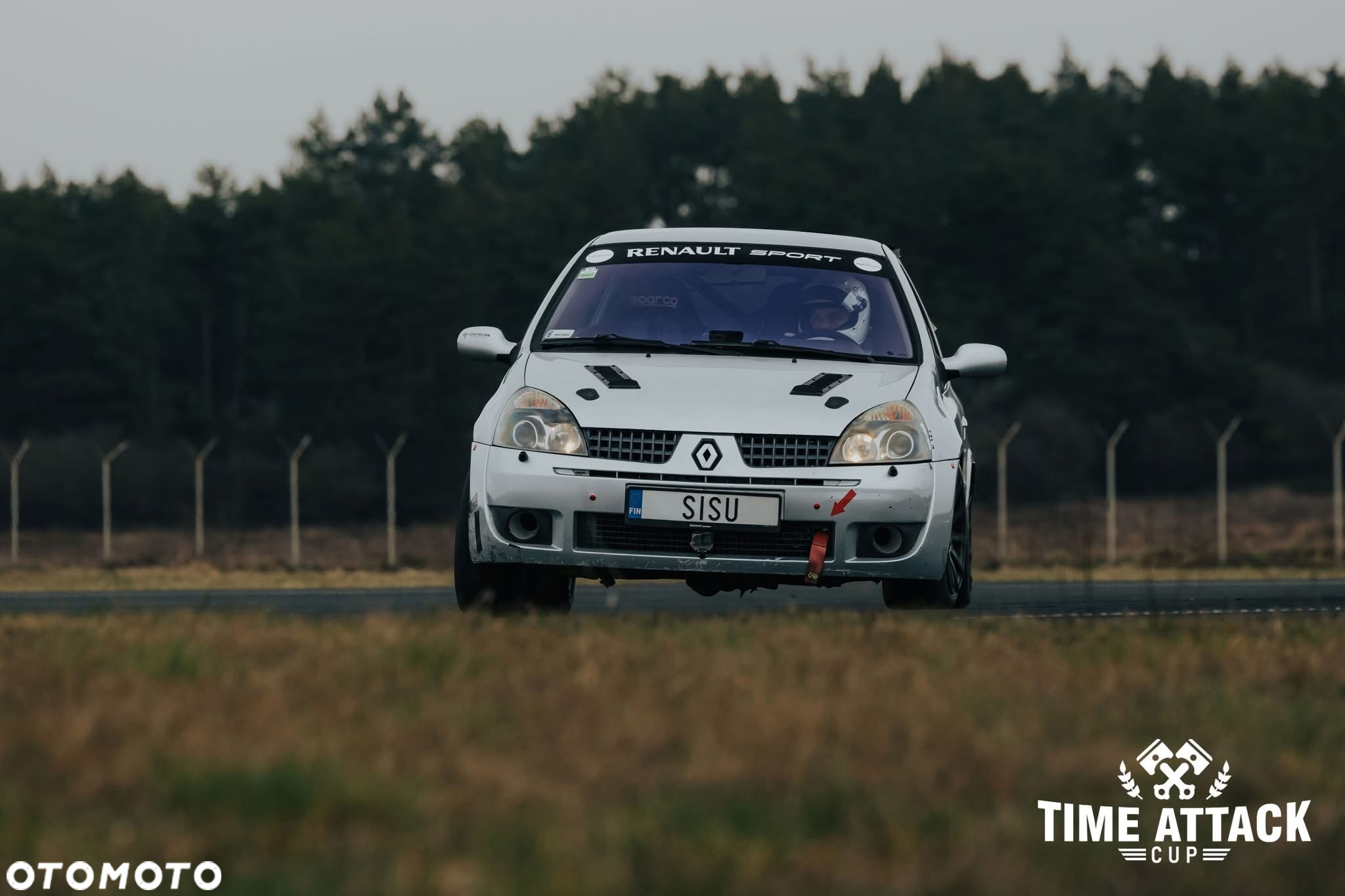 Renault Clio 2.0 16V Sport - 5