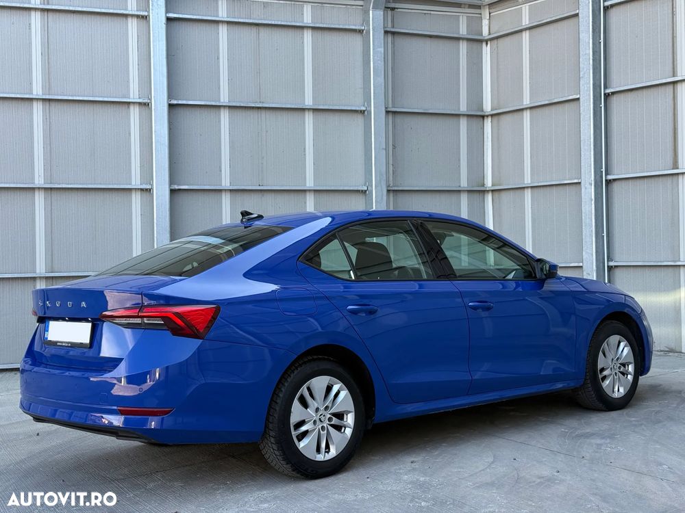 Skoda Octavia 2.0 TDI DSG Ambition - 13