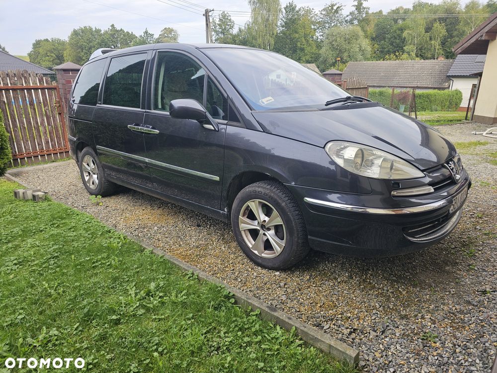 Peugeot 807