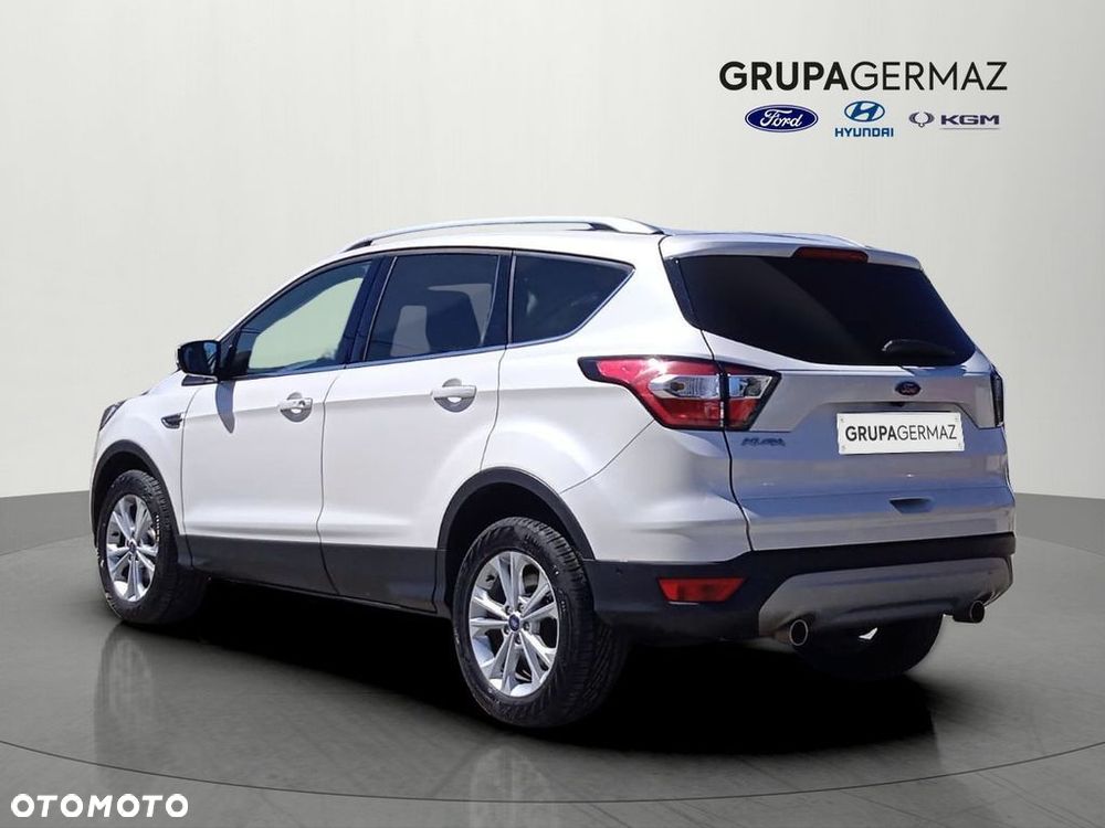 Ford Kuga 1.5 EcoBoost 2x4 Titanium - 9