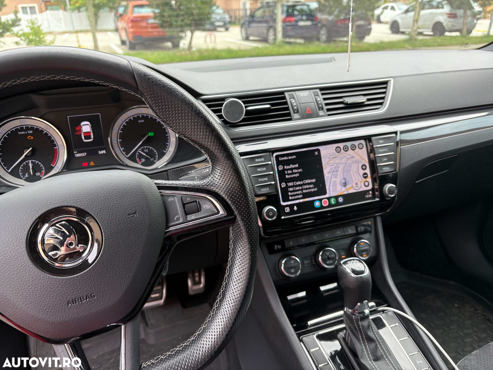 Skoda Superb 2.0 TDI DSG Sportline - 9