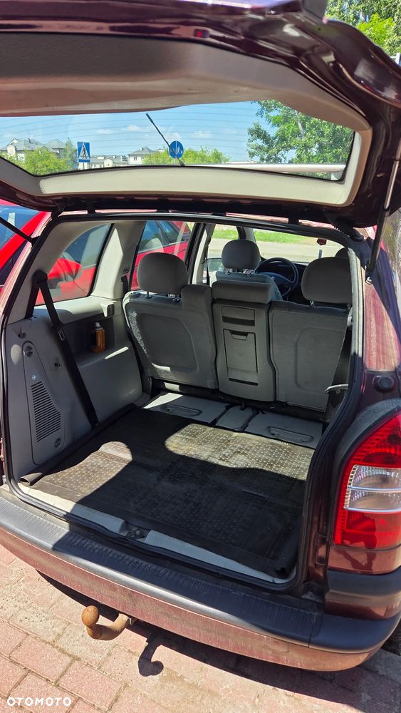 Opel Zafira 2.0 DTI Elegance - 3