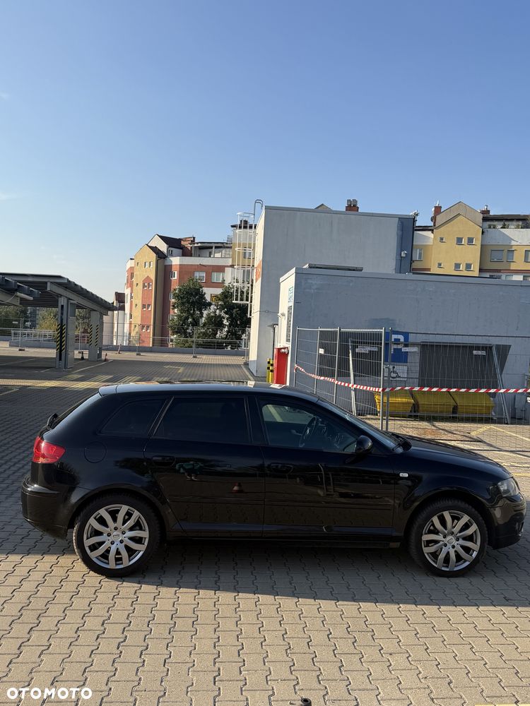 Audi A3 Sportback 2005 photo 4