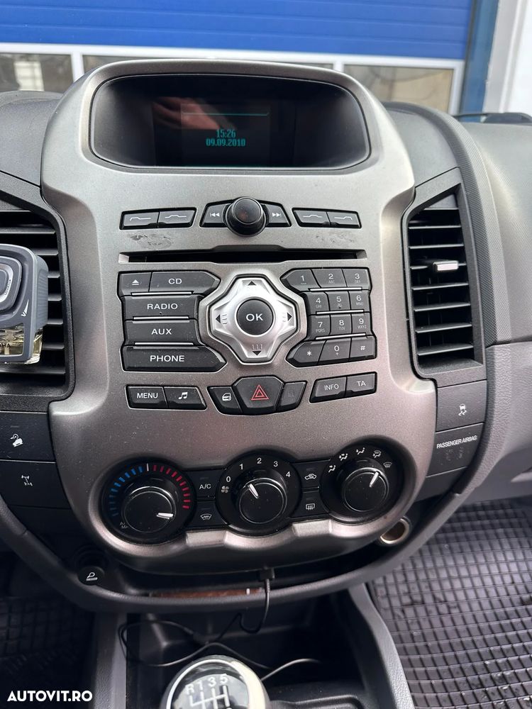 Ford Ranger Pick-Up 4x4 Cabina Dubla XLT - 4