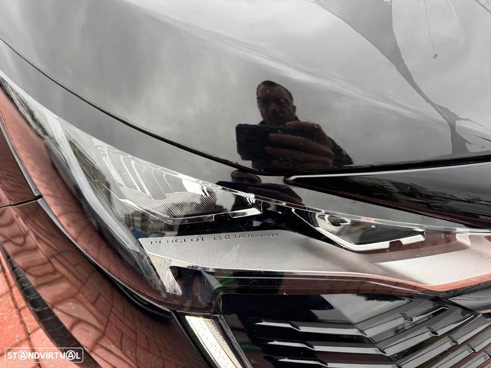 Peugeot 3008 1.6 Hybrid Allure Pack e-EAT8 - 23