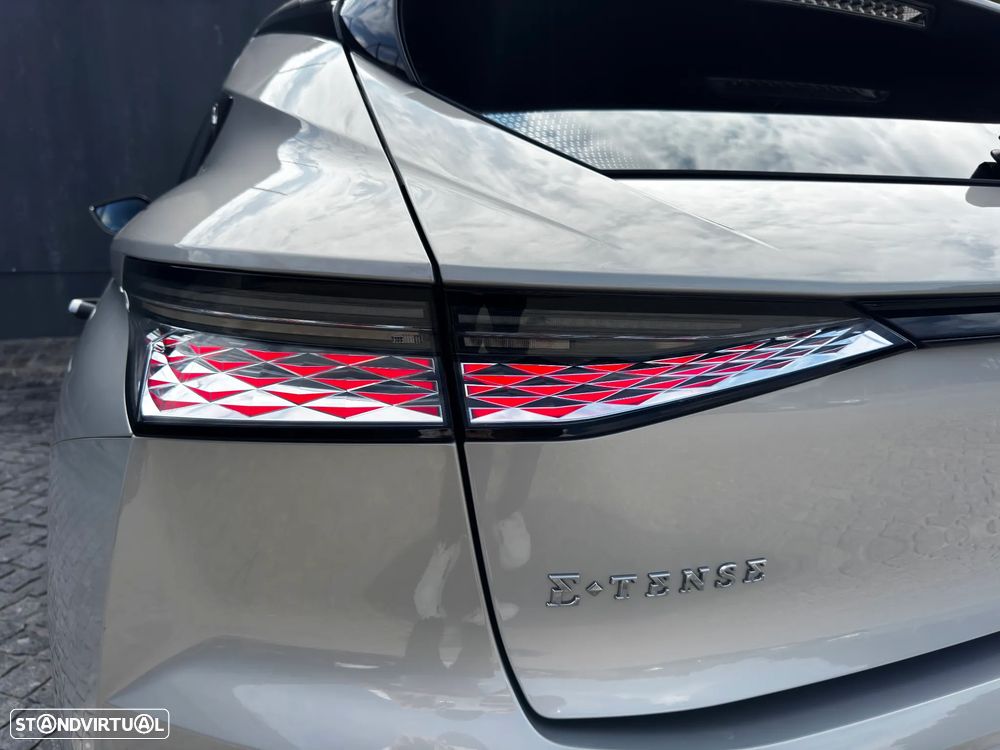 DS DS4 E-TENSE 225 PERFORMANCE LINE+ - 40