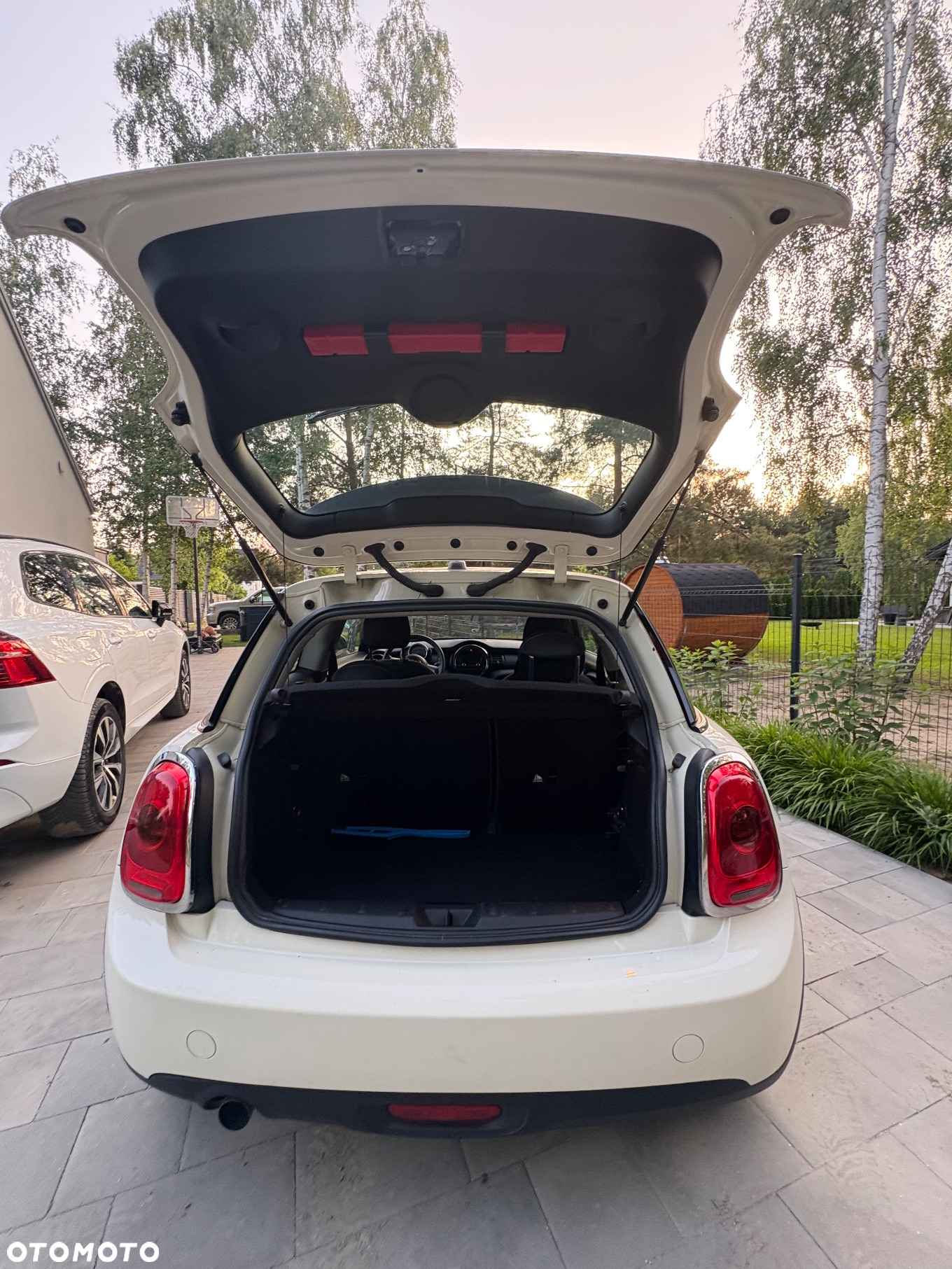 MINI ONE Standard - 8