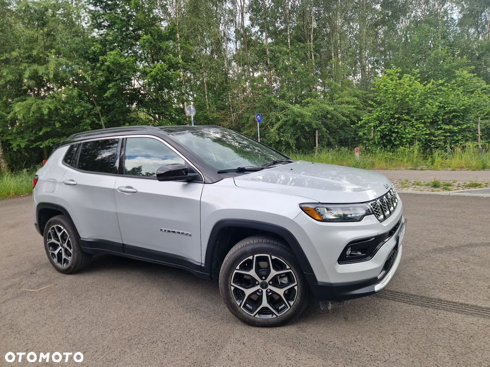 Jeep Compass - 15