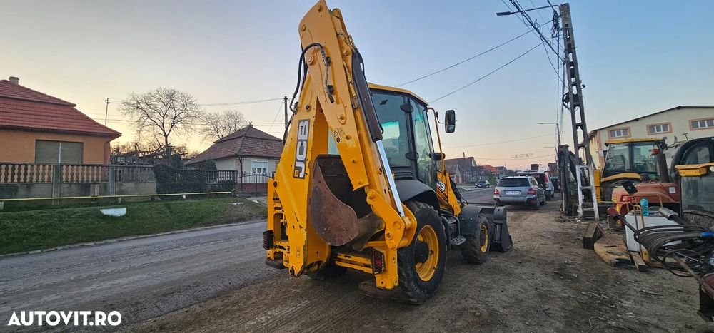 JCB 3CX  Buldoexcavator - 4
