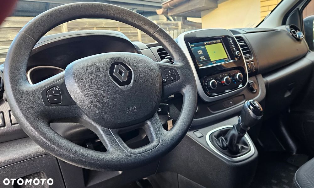 Renault TRAFIC - 8