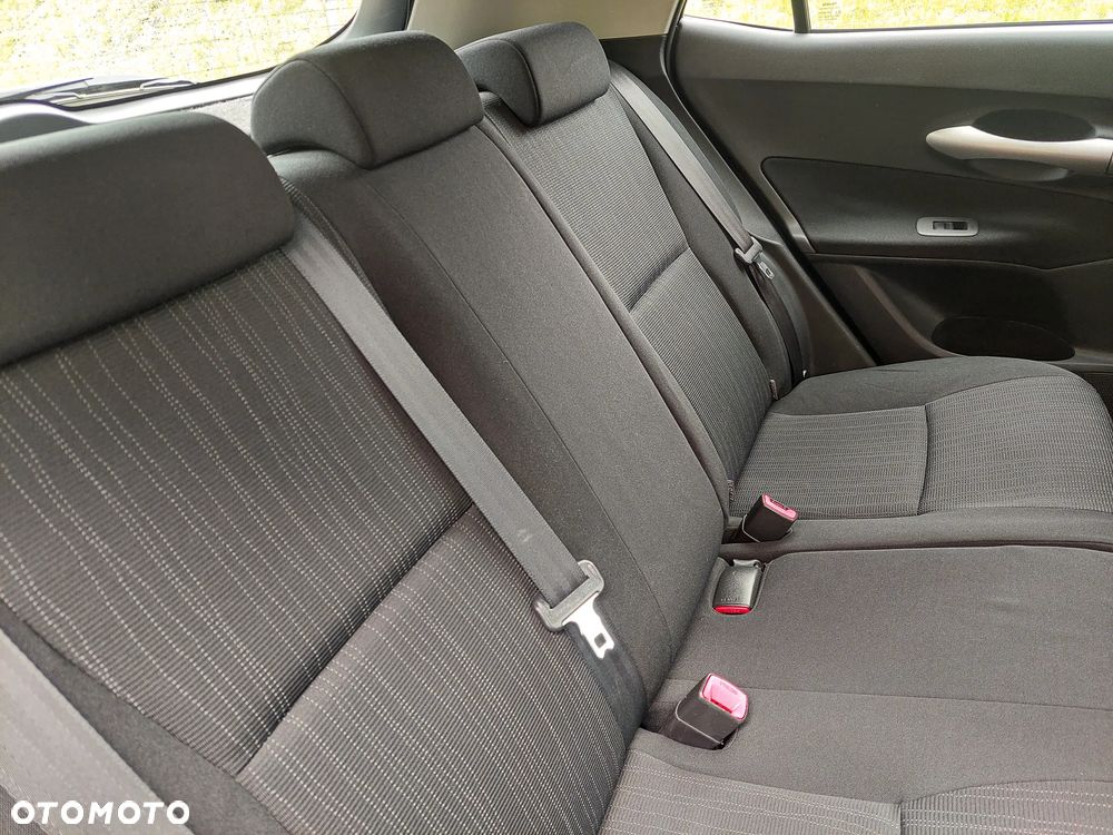 Toyota Auris - 20