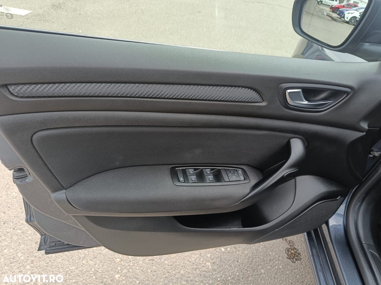 Renault Megane Blue dCi 116 EDC Zen - 11