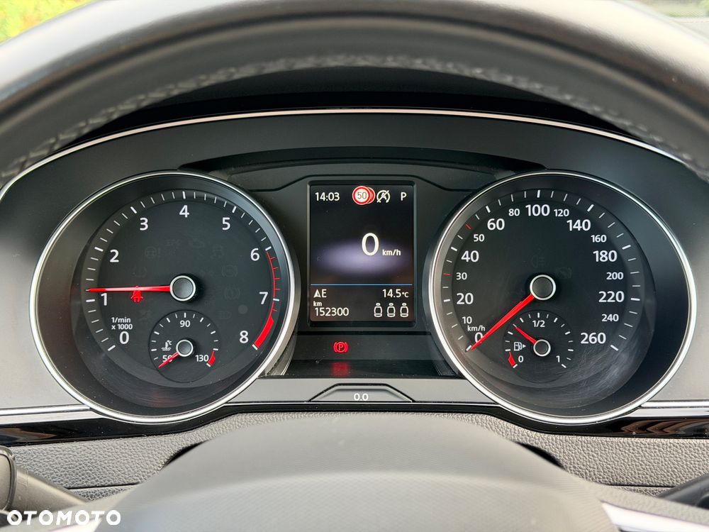 Volkswagen Passat ver-1-5-tsi-evo-business-dsg - 27