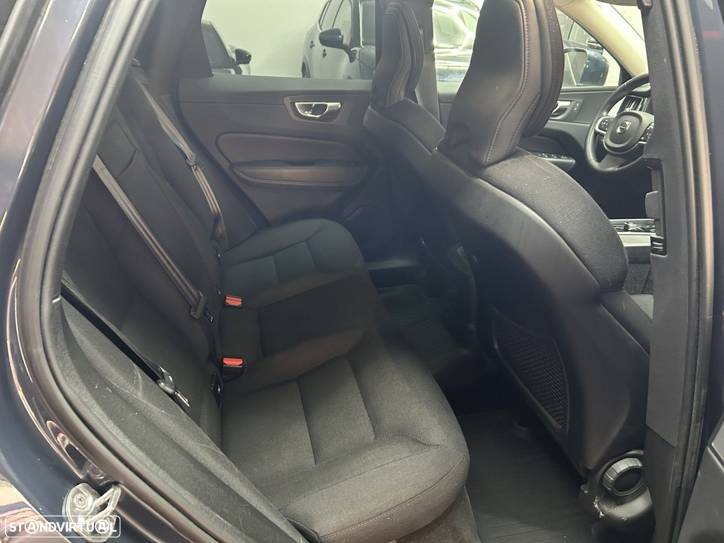 Volvo XC 60 2.0 T6 PHEV Inscription Expression AWD - 21