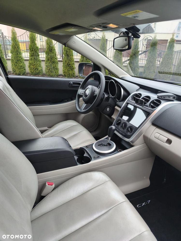 Mazda CX-7 - 22