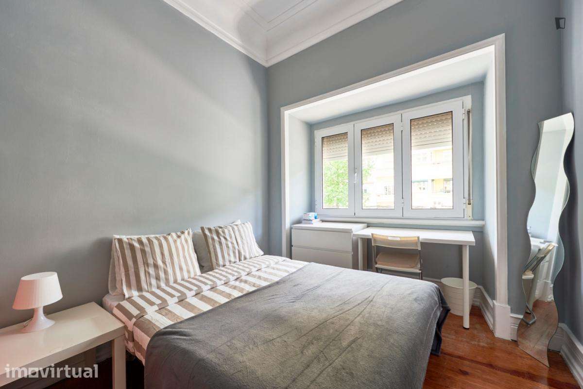 Quarto - localizado em Entrecampos Lisbon - Grande imagem: 3/39