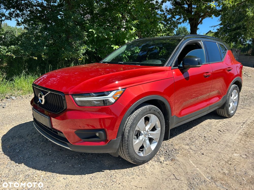 Volvo XC 40 T5 AWD Momentum - 3
