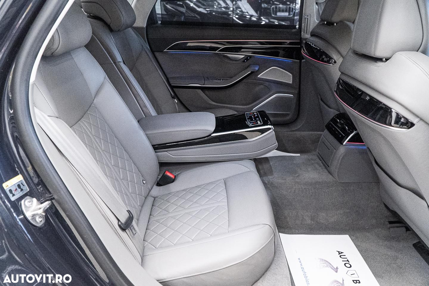 Audi A8 60 TFSI e quattro Tiptronic PHEV - 9