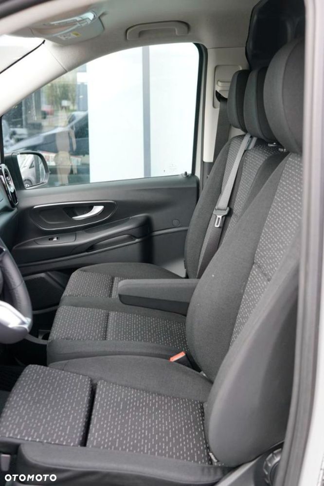 Mercedes-Benz VITO - 11