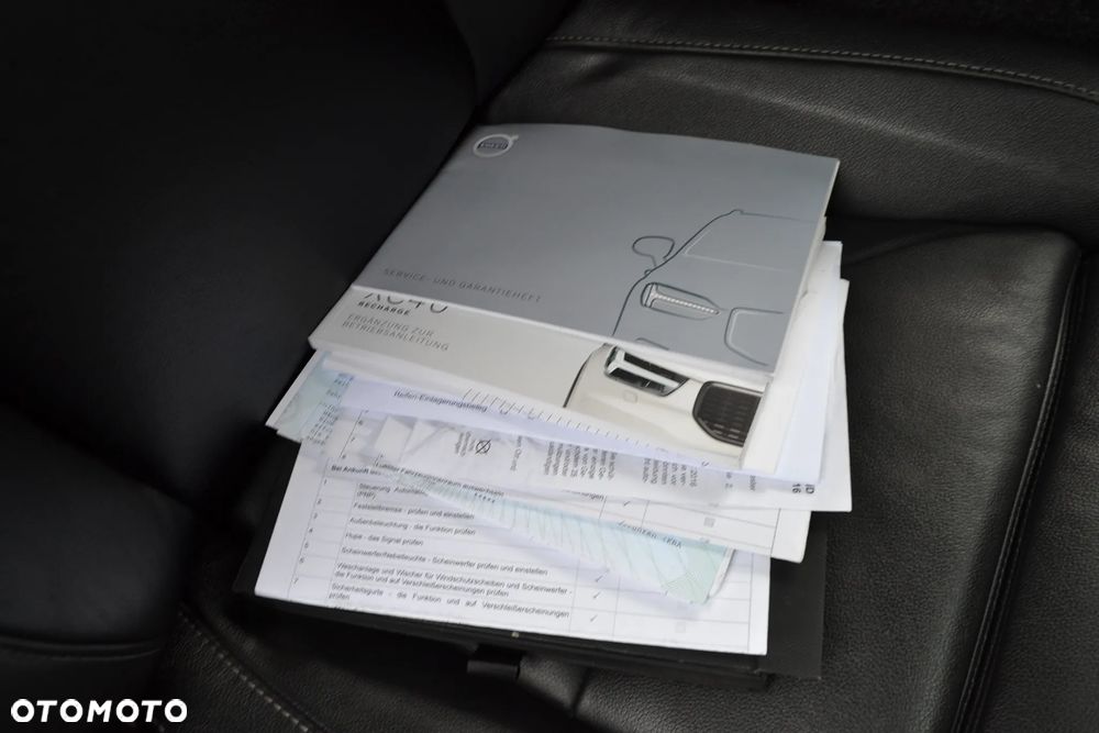 Volvo XC 40 T5 Plug-In Hybrid Inscription Expression Pro - 11