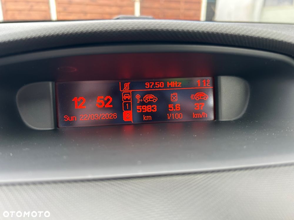 Peugeot 308 HDi FAP 92 Access - 12