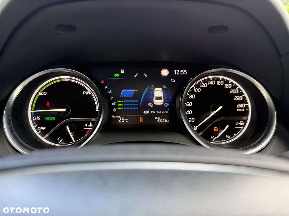 Toyota Camry 2.5 Hybrid Comfort CVT - 21
