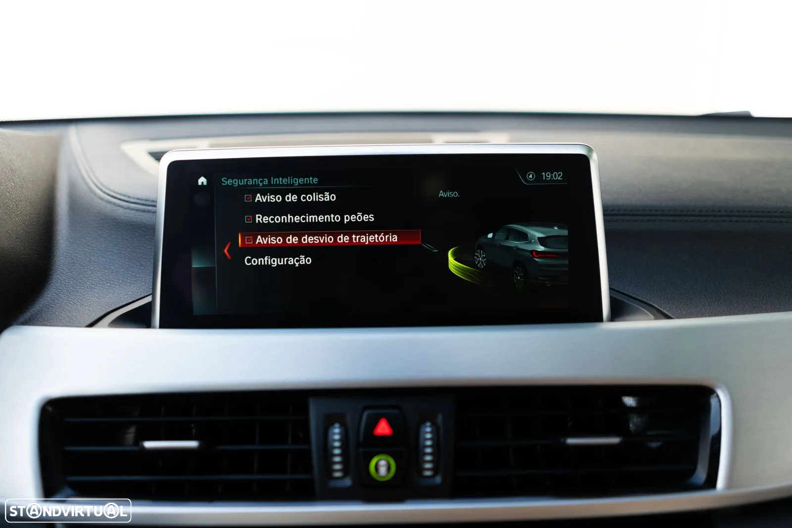 BMW X2 18 d xDrive Auto Pack M - 14