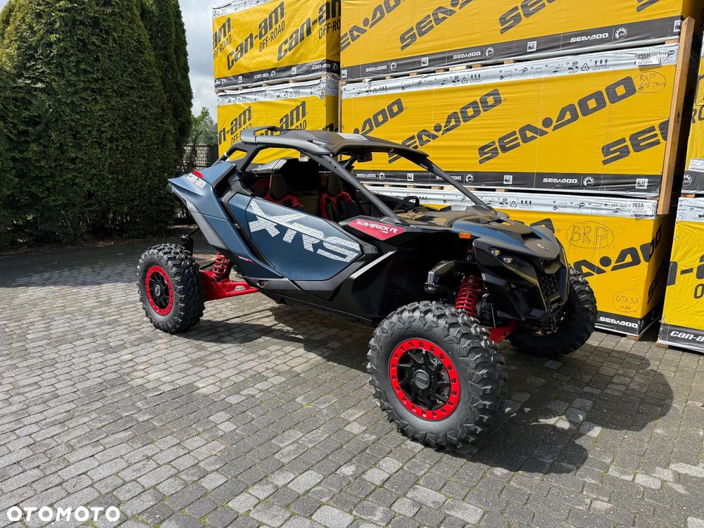 Can-Am Maverick - 8