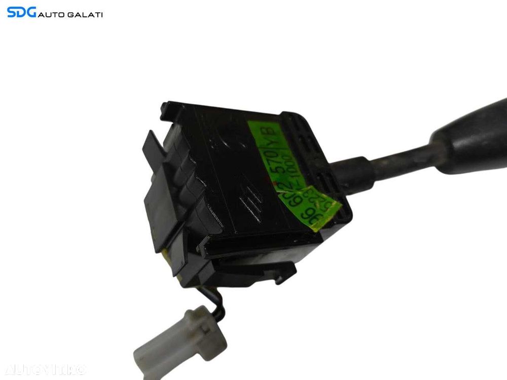 Maneta Manete Stergator Stergatoare Chevrolet Aveo T200 T250 2003 - 2011 Cod 96602570 [LS0165] - 2