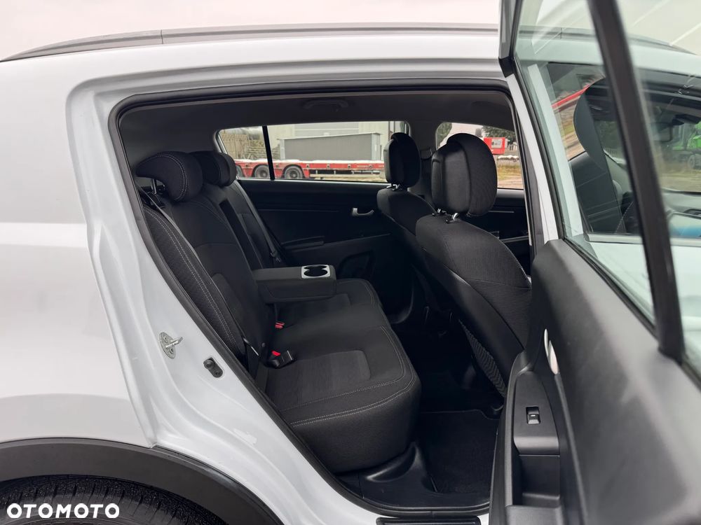 Kia Sportage 1.6 GDI M 2WD - 29