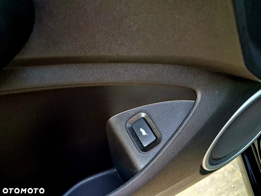 Honda Accord 2.0 Executive - 33