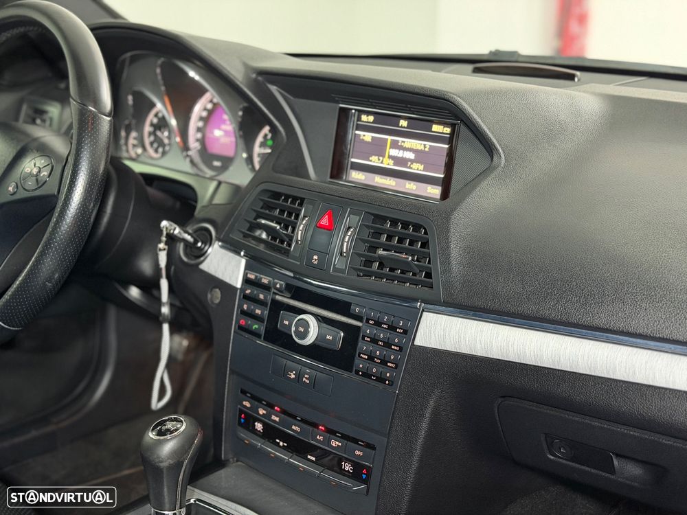 Mercedes-Benz E 250 CDi Avantgarde BlueEfficiency - 33