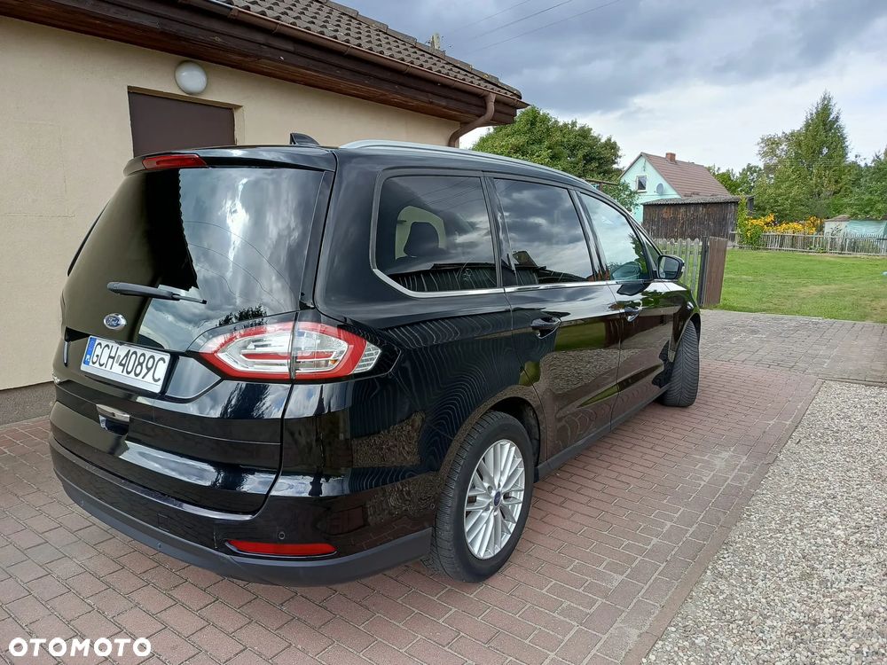 Ford Galaxy 2.0 EcoBlue Titanium - 4