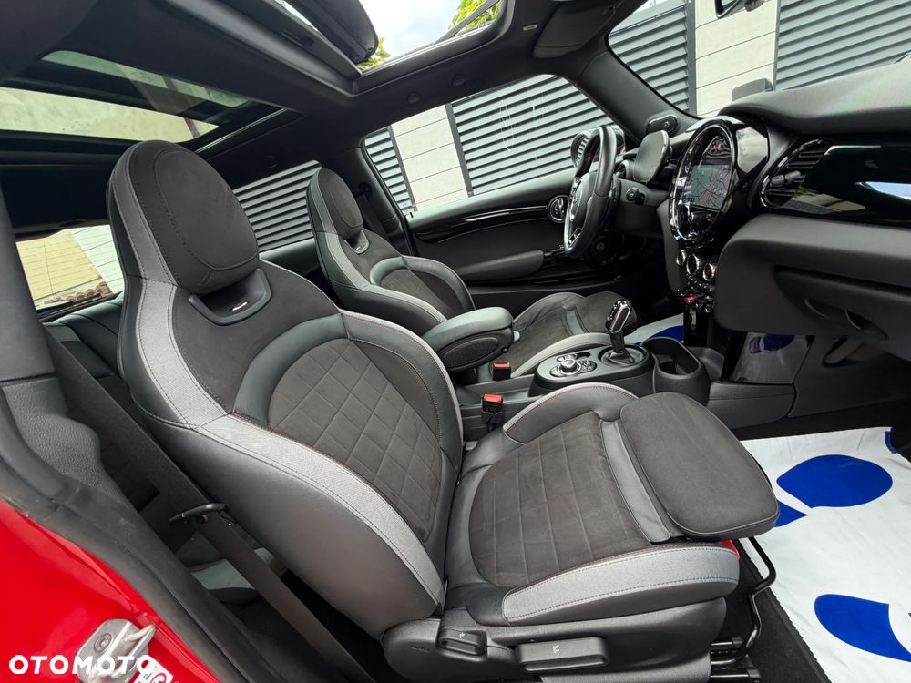 MINI John Cooper Works sport - 13