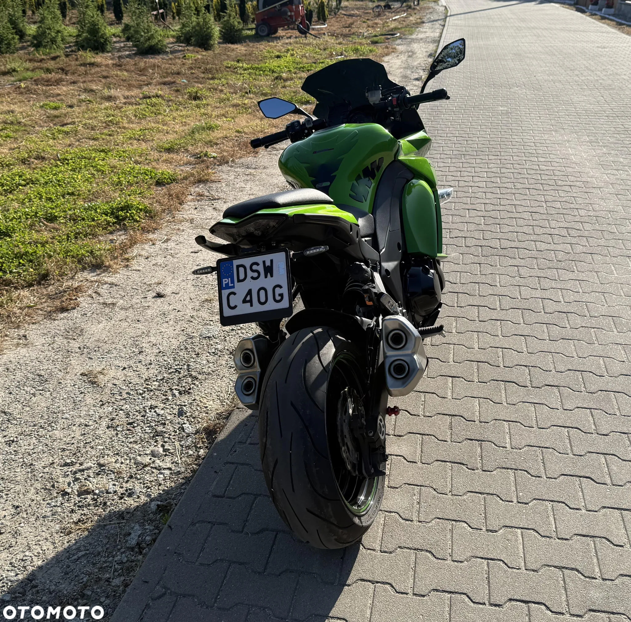 Kawasaki Ninja 1000 SX - 4