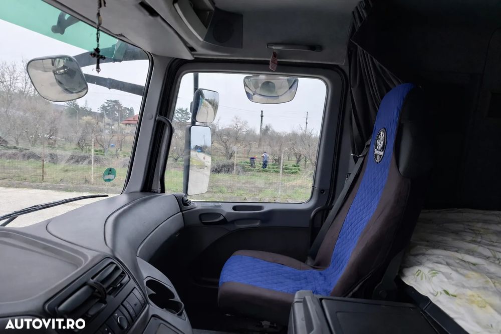 Mercedes-Benz ACTROS - 21