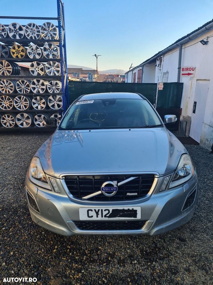 Contact Cu Cheie Volvo XC60 2.4 D 2008 - 2013 SUV (854) DOAR CHEIA - 4