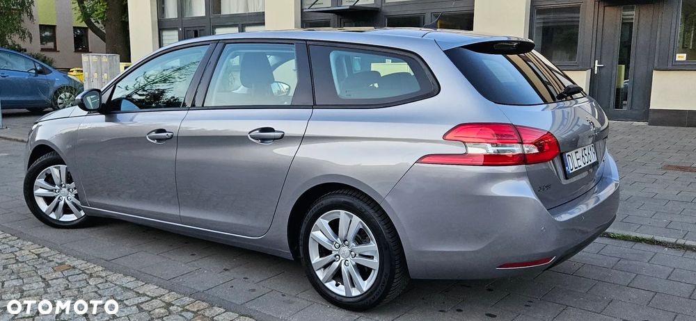 Peugeot 308 BlueHDi 120 Stop & Start Business-Line - 4