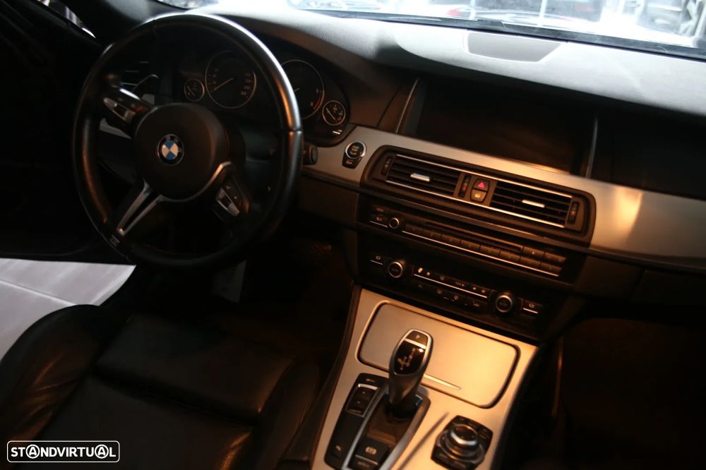 BMW 535 d Pack M Auto - 11