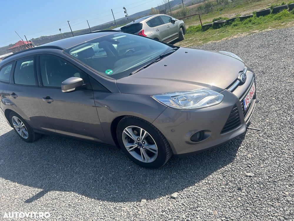 Ford Focus 2.0 TDCI DPF Aut. Champions Edition - 4