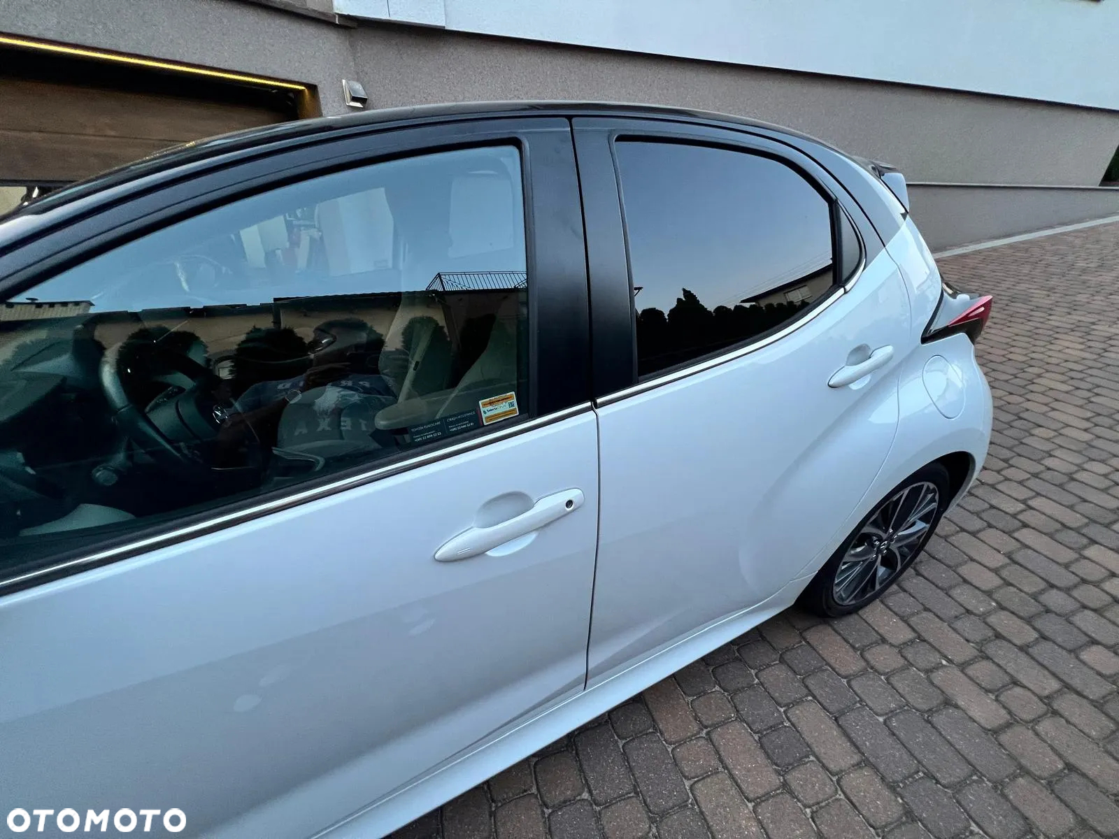 Toyota Yaris Hybrid 1.5 Executive - 5