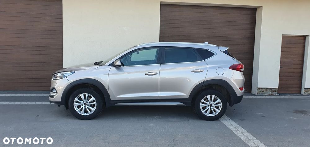 Hyundai Tucson - 4