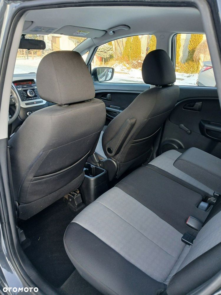 Kia Venga 1.6 M - 22