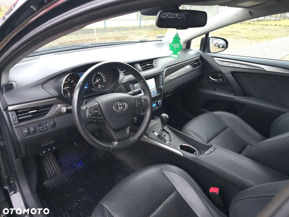 Toyota Avensis 2.0 Prestige NAVI MS - 23