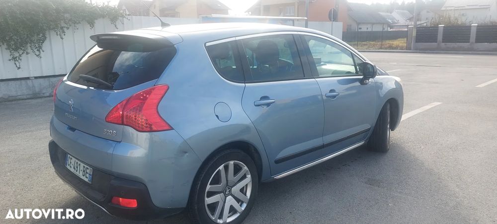 Peugeot 3008 HYbrid4 2.0 HDI FAP BMP - 7