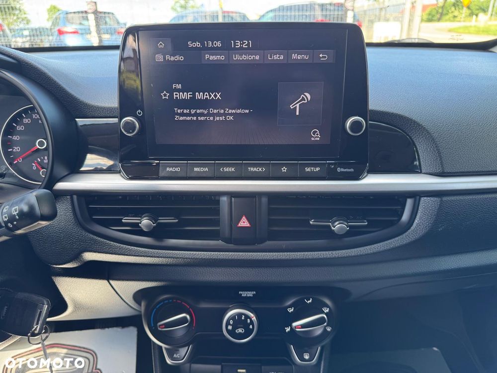 Kia Picanto - 26