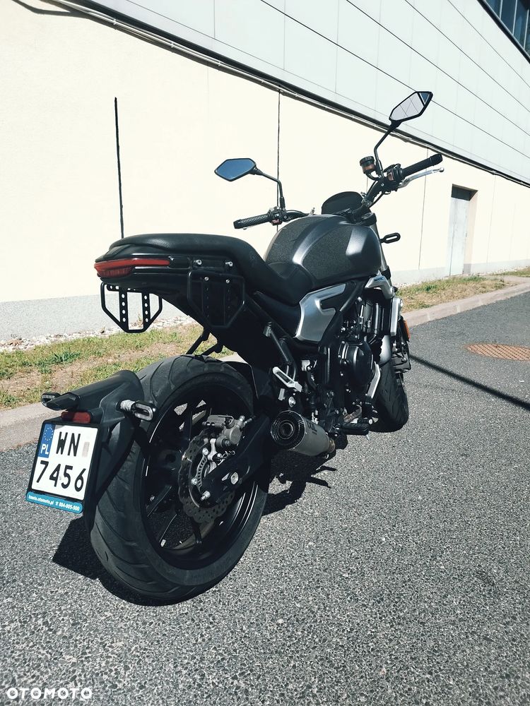 VOGE 500AC - 4