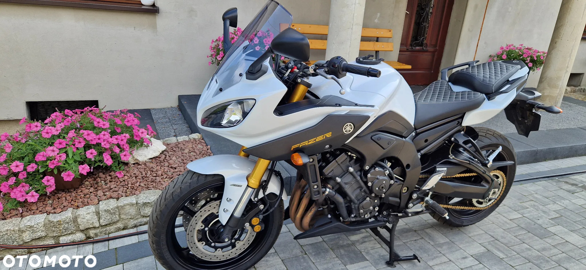 Yamaha FZ - 14